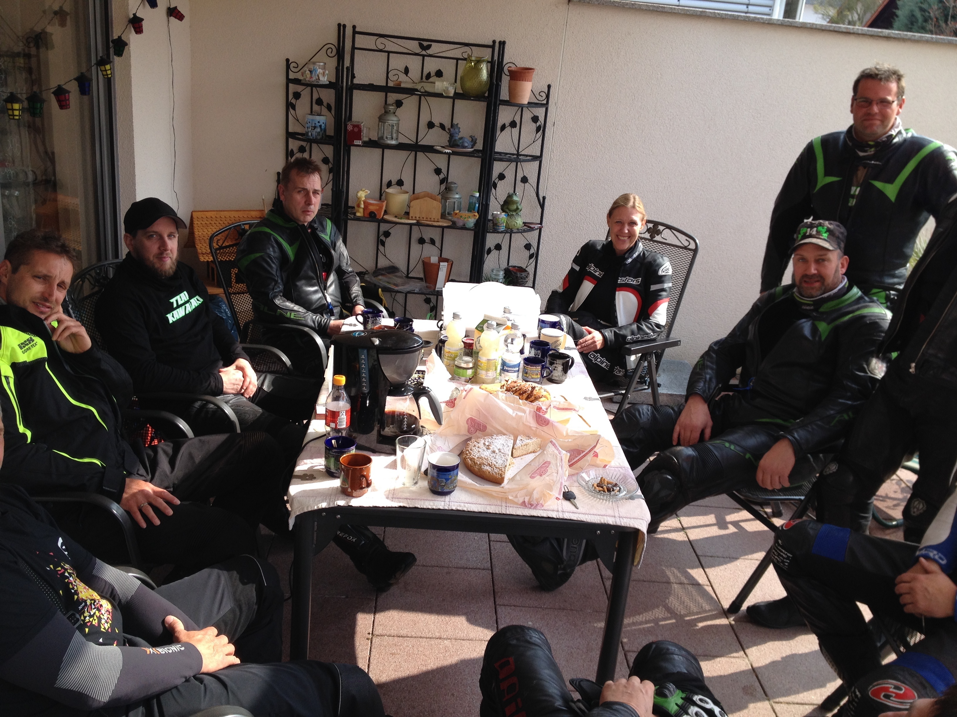 02_Kafffee_Timo_Tisch